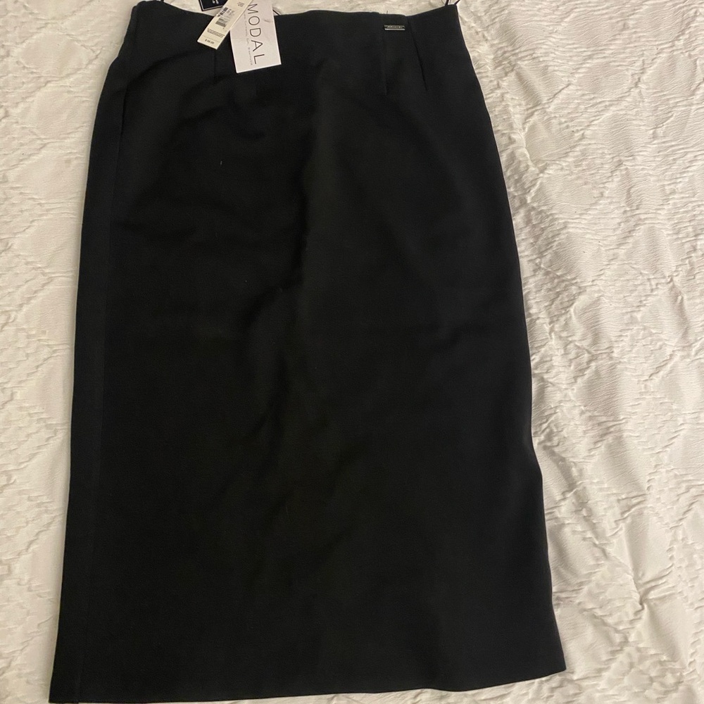 Tahari pencil skirt new with tags